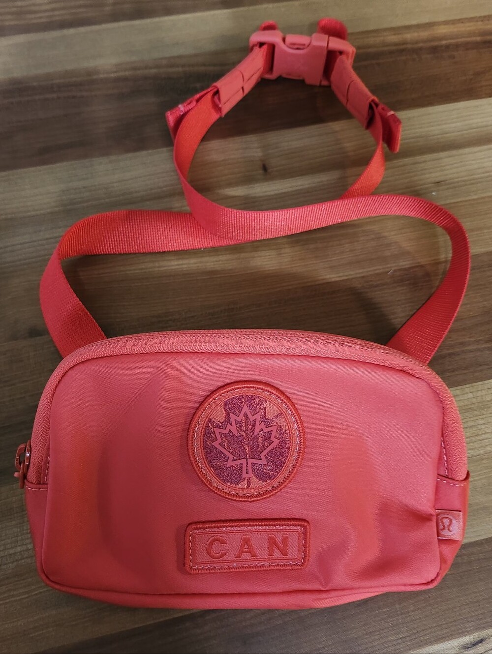 Nwt, lululemon athletica Bright Red Future Legacy Mini Belt Bag.